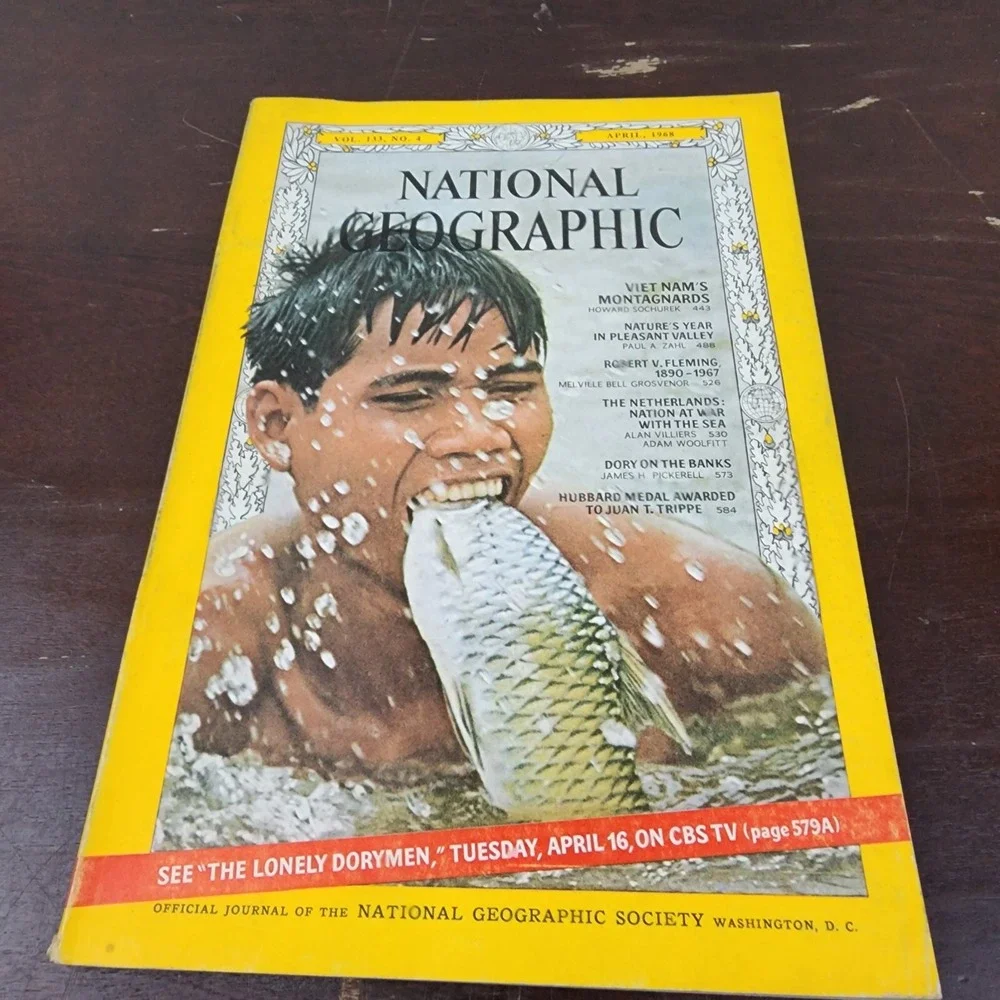 National Geographic‎ Magazine April 1968 No Insert